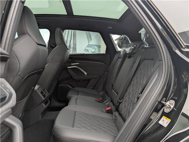 2025 Audi New SQ5 3.0T Progressiv (Stk: 184418) in Oakville - Image 6 of 11
