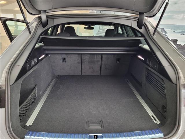 2026 Audi RS 6 Avant 4.0T performance (Stk: 184623) in Oakville - Image 7 of 11 2026 Audi RS 6 Avant 4.0T performance (Stk: 184623) in Oakville - Image 7 of 11