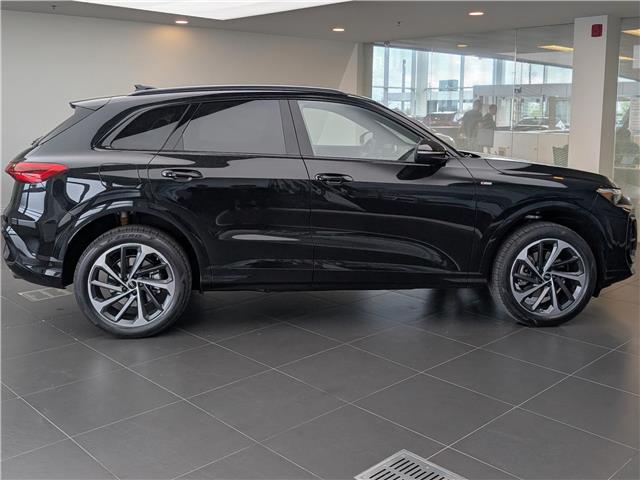 2025 Audi New Q5 2.0T (Stk: 184328) in Oakville - Image 2 of 11