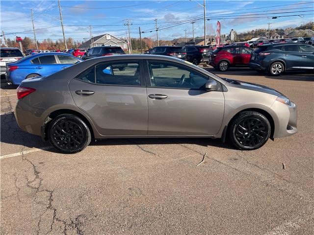 2018 Toyota Corolla LE in Charlottetown - Image 6 of 19 2018 Toyota Corolla LE in Charlottetown - Image 6 of 19