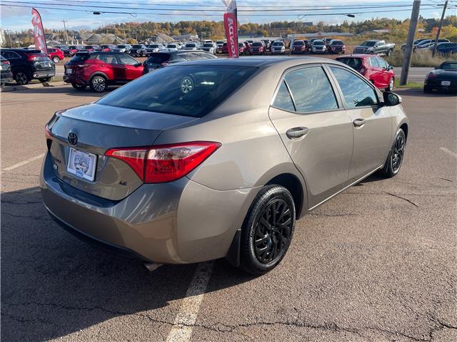 2018 Toyota Corolla LE in Charlottetown - Image 7 of 19 2018 Toyota Corolla LE in Charlottetown - Image 7 of 19