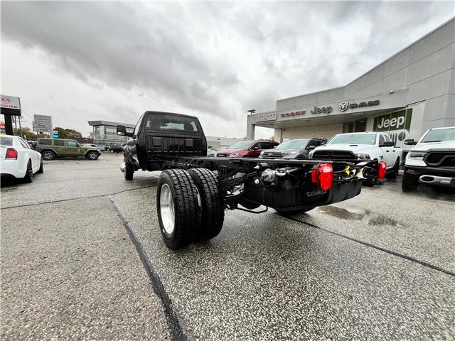 2024 RAM 5500 Chassis Tradesman/SLT (Stk: 24-872) in Sarnia - Image 3 of 20