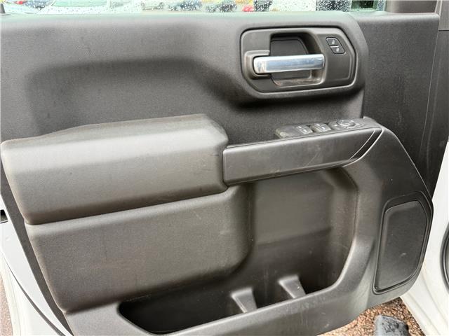 2022 Chevrolet Silverado 2500HD Custom (Stk: 24630) in Pembroke - Image 17 of 22 2022 Chevrolet Silverado 2500HD Custom (Stk: 24630) in Pembroke - Image 17 of 22