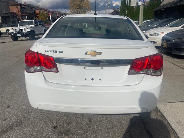 2011 Chevrolet Cruze ECO (Stk: C273014) in Scarborough - Image 6 of 10
