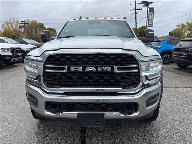 2024 RAM 5500 Chassis Tradesman/SLT/Laramie/Limited (Stk: 24-871) in Sarnia - Image 10 of 34