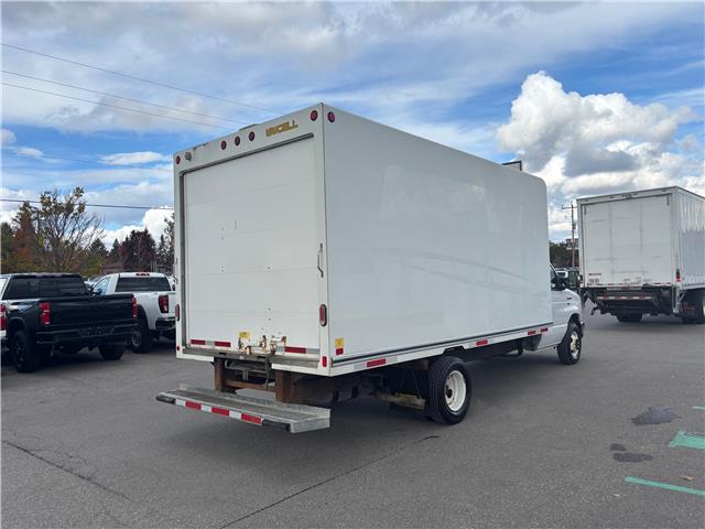 2019 Ford E-450 Cutaway Base (Stk: U8993A) in Uxbridge - Image 7 of 20