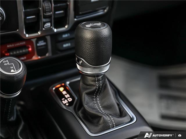 2026 Jeep Wrangler Sport (Stk: T5000) in Welland - Image 20 of 28