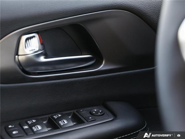 2026 Chrysler Grand Caravan SXT (Stk: T8004) in Welland - Image 17 of 27