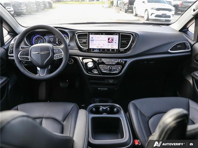 2026 Chrysler Grand Caravan SXT (Stk: T8004) in Welland - Image 25 of 27