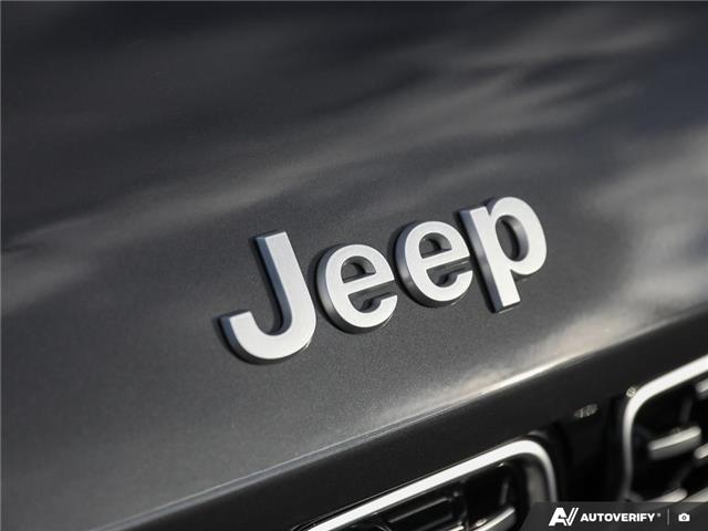 2025 Jeep Grand Cherokee Summit (Stk: S2207) in Welland - Image 9 of 27