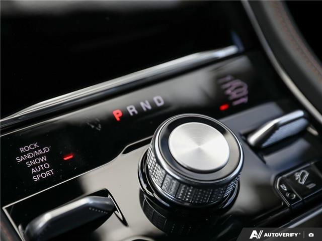 2025 Jeep Grand Cherokee Summit (Stk: S2207) in Welland - Image 19 of 27