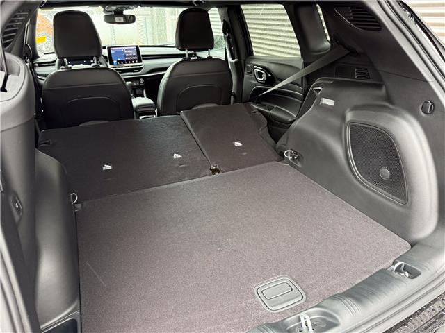 2026 Jeep Compass Limited (Stk: 26047) in London - Image 8 of 27