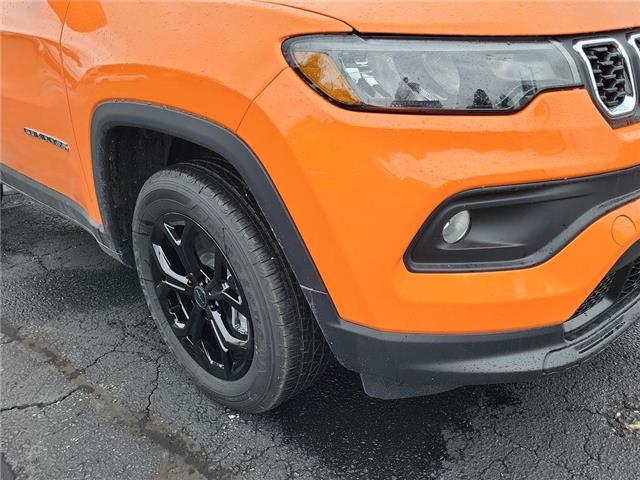 2026 Jeep Compass North (Stk: 260036) in Windsor - Image 10 of 23