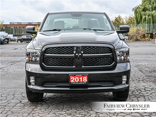 2018 RAM 1500 ST (Stk: U21367) in Burlington - Image 2 of 30 2018 RAM 1500 ST (Stk: U21367) in Burlington - Image 2 of 30