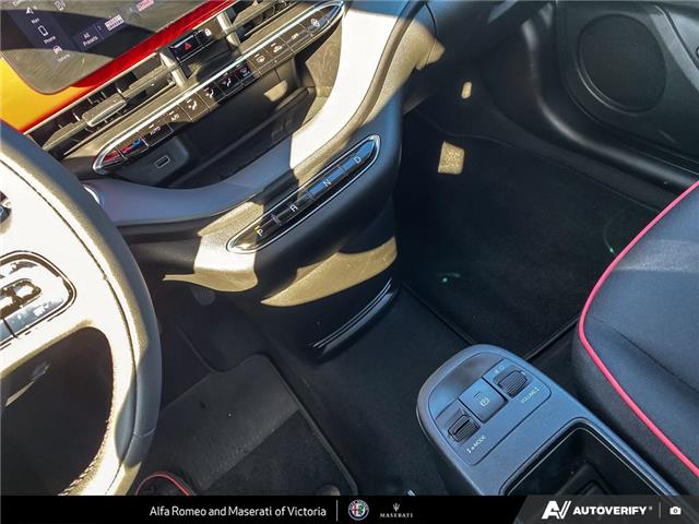 2024 Fiat 500e Base (Stk: 388020) in Victoria - Image 17 of 24
