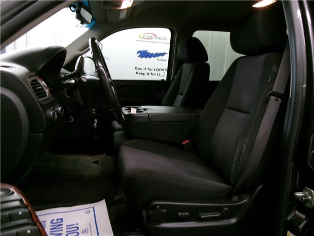 2010 Chevrolet Avalanche 1500 LT (Stk: U2754A) in TISDALE - Image 7 of 18