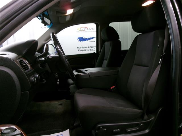 2010 Chevrolet Avalanche 1500 LT (Stk: U2754A) in TISDALE - Image 6 of 18
