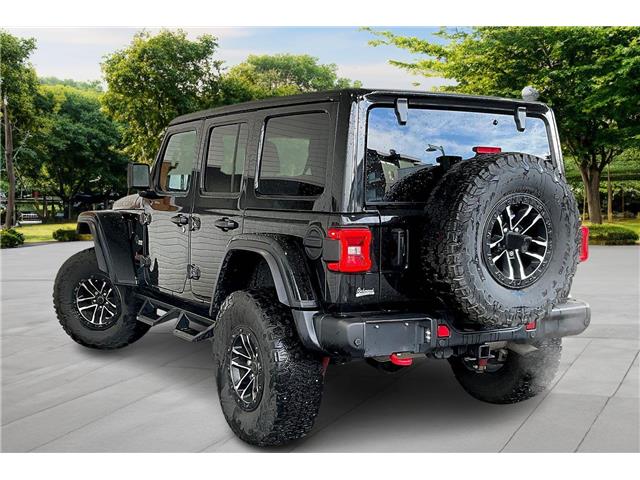 2024 Jeep Wrangler Rubicon (Stk: P38832A) in Vancouver - Image 2 of 35