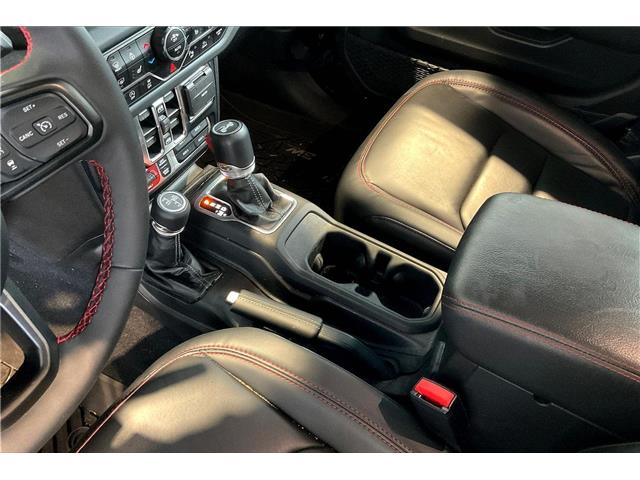 2024 Jeep Wrangler Rubicon (Stk: P38832A) in Vancouver - Image 15 of 35