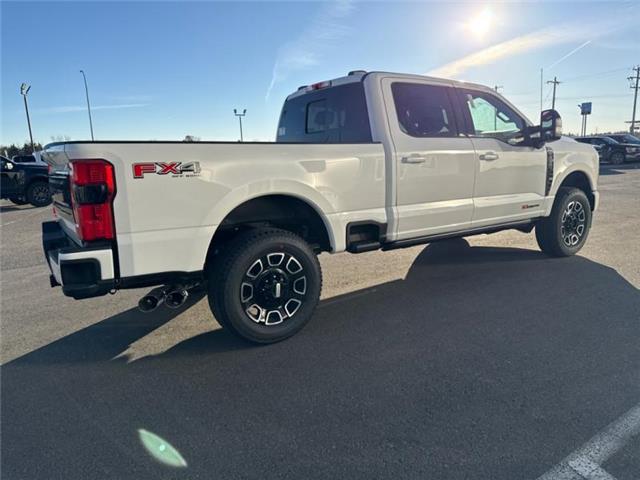 2026 Ford F-350 Platinum (Stk: 26017) in Claresholm - Image 5 of 20