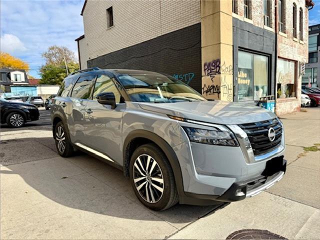 2025 Nissan Pathfinder Platinum (Stk: HP1966) in Toronto - Image 3 of 7