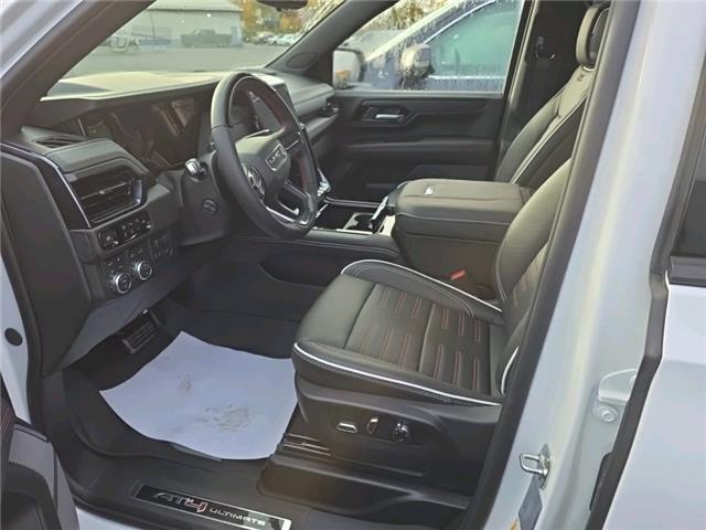 2025 GMC Yukon AT4 Ultimate (Stk: 22719) in Grand Falls-Windsor - Image 8 of 16