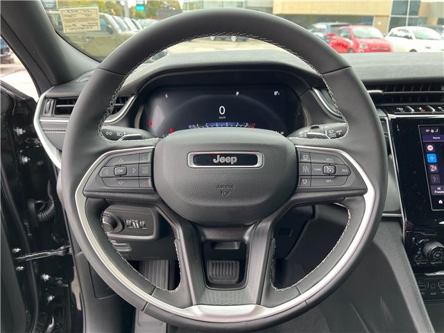 2025 Jeep Grand Cherokee L Laredo (Stk: 25-423) in Sarnia - Image 13 of 24 2025 Jeep Grand Cherokee L Laredo (Stk: 25-423) in Sarnia - Image 13 of 24