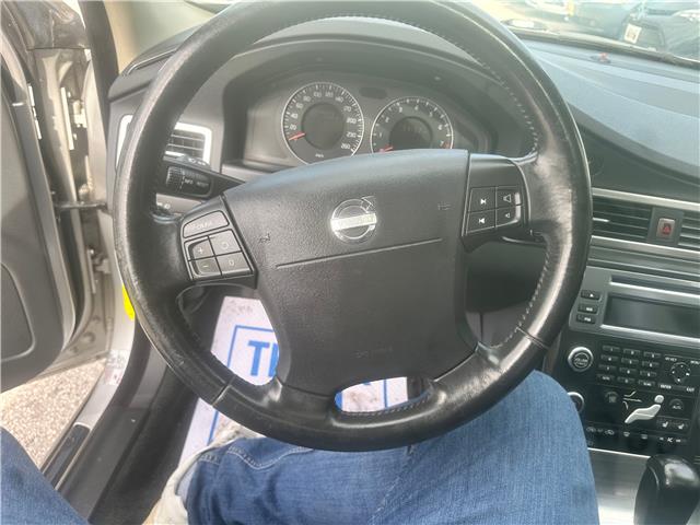 2008 Volvo V70 3.2 (Stk: V019820) in Scarborough - Image 13 of 15