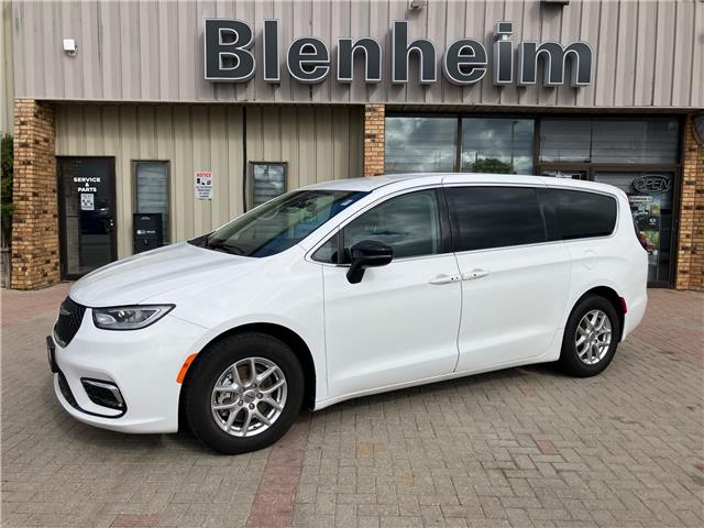 2024 Chrysler Pacifica Touring-L (Stk: 5B056A) in Blenheim - Image 1 of 18