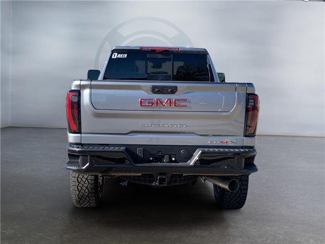 2026 GMC Sierra 2500HD AT4X (Stk: 350953) in Medicine Hat - Image 4 of 16 2026 GMC Sierra 2500HD AT4X (Stk: 350953) in Medicine Hat - Image 4 of 16