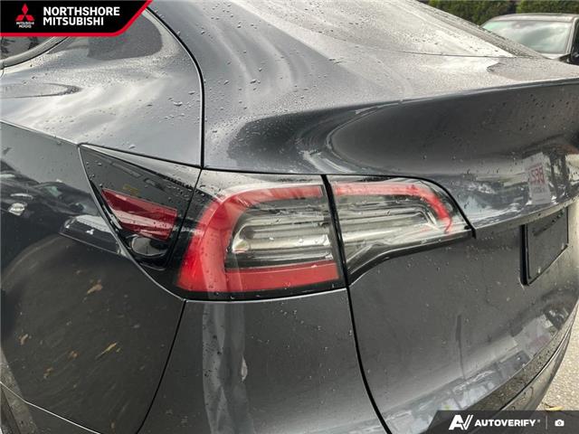 2022 Tesla Model Y Long Range (Stk: 426240) in North Vancouver - Image 9 of 23