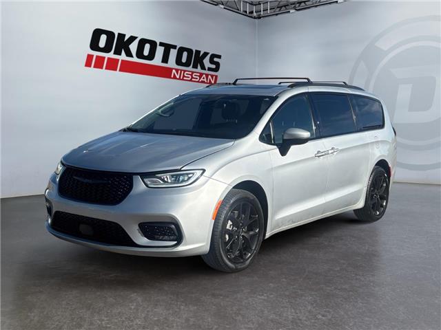 2023 Chrysler Pacifica Touring-L (Stk: 20284) in Okotoks - Image 1 of 16