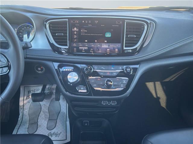 2023 Chrysler Pacifica Touring-L (Stk: 20284) in Okotoks - Image 11 of 16