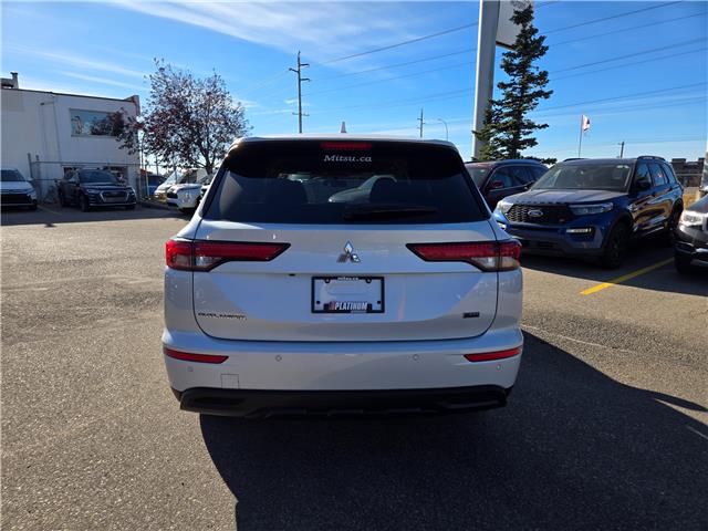 2024 Mitsubishi Outlander ES (Stk: 8900) in Calgary - Image 6 of 25 2024 Mitsubishi Outlander ES (Stk: 8900) in Calgary - Image 6 of 25