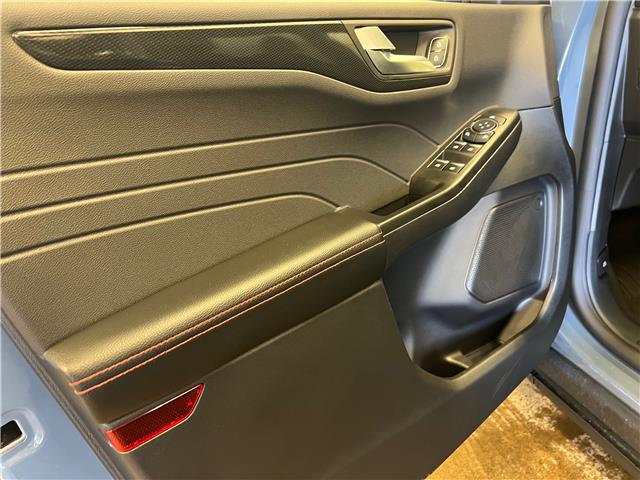 2025 Ford Escape ST-Line (Stk: 25ES34) in St.Paul - Image 3 of 10