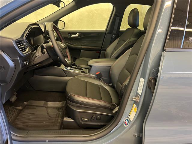 2025 Ford Escape ST-Line (Stk: 25ES34) in St.Paul - Image 4 of 10