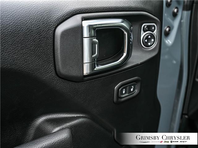2026 Jeep Wrangler Sport (Stk: N26040) in Grimsby - Image 17 of 31