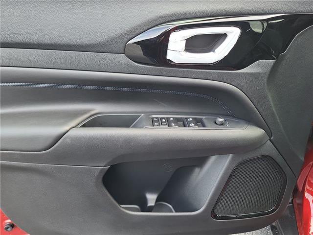 2026 Jeep Compass North (Stk: 260062) in Windsor - Image 11 of 23