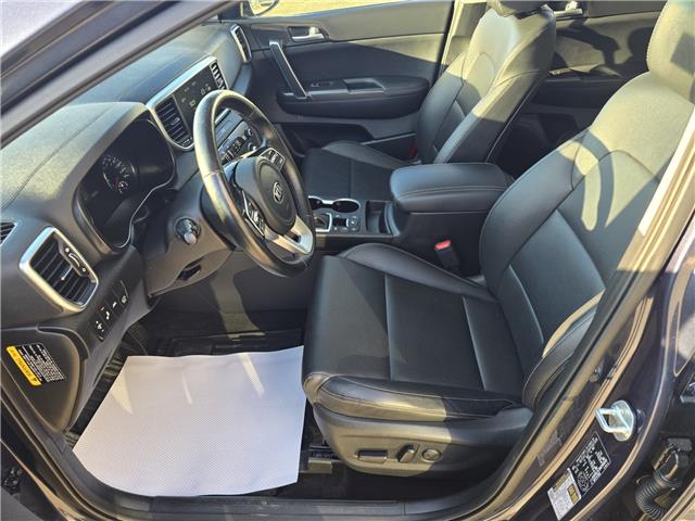 2021 Kia Sportage EX Premium S in Saskatoon - Image 8 of 15