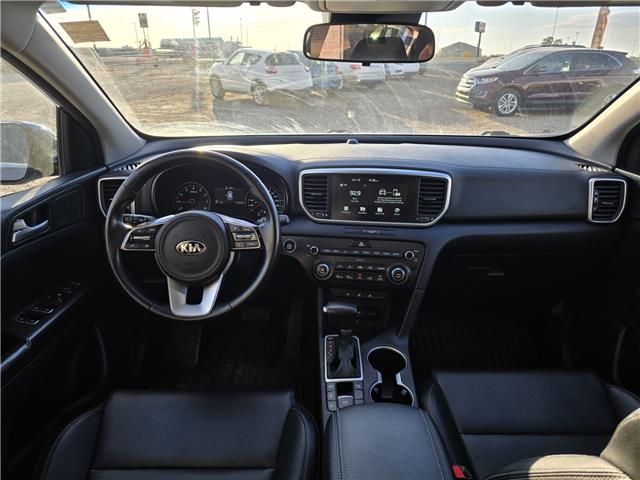 2021 Kia Sportage EX Premium S in Saskatoon - Image 9 of 15
