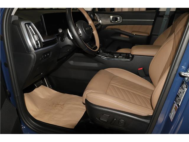 2025 Kia Sorento 2.5T X-Line Limited w/Olive Brown Interior (Stk: 26684) in Edmonton - Image 11 of 34