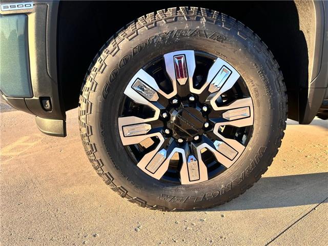 2026 GMC Sierra 3500HD Denali (Stk: 150450) in Fort MacLeod - Image 7 of 22