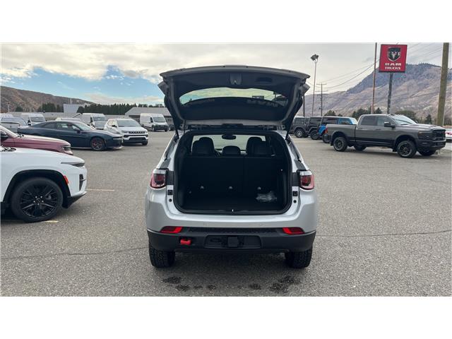 2026 Jeep Compass Trailhawk (Stk: TT013) in Kamloops - Image 14 of 26