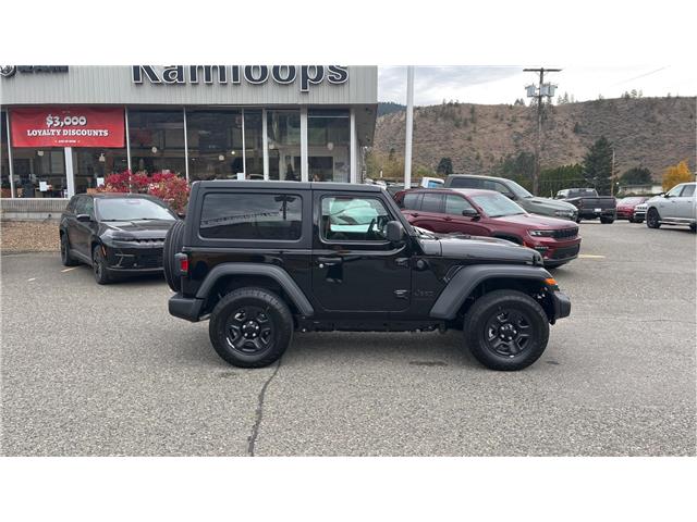 2026 Jeep Wrangler Sport (Stk: TT016) in Kamloops - Image 9 of 23