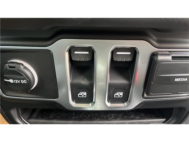 2026 Jeep Wrangler Sport (Stk: TT016) in Kamloops - Image 16 of 23