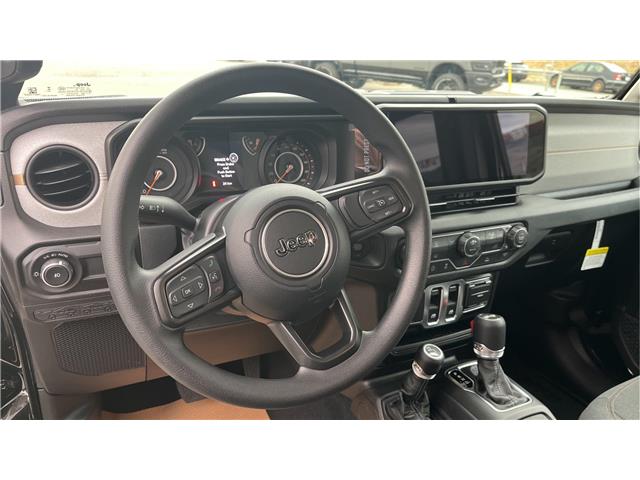 2026 Jeep Wrangler Sport (Stk: TT016) in Kamloops - Image 17 of 23