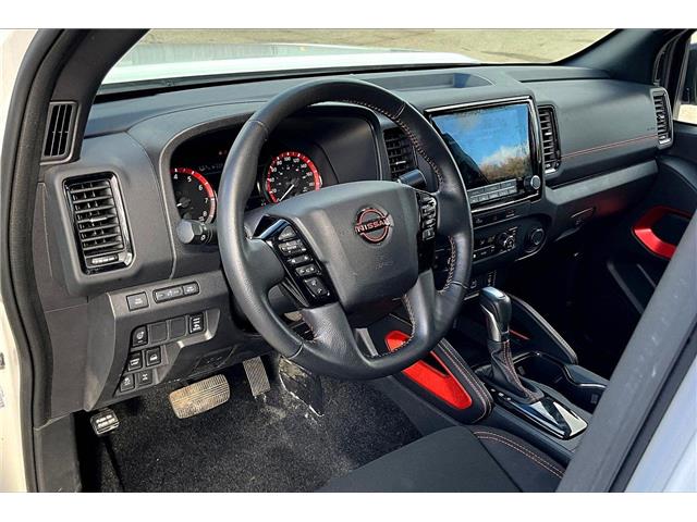 2023 Nissan Frontier PRO-4X (Stk: 1283BNU) in Owen Sound - Image 4 of 41