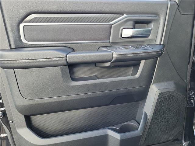 2026 RAM 3500 Big Horn (Stk: 260042) in Windsor - Image 12 of 25