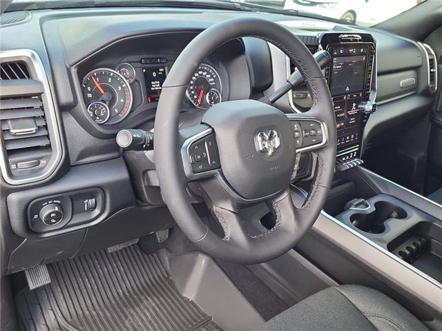 2026 RAM 3500 Big Horn (Stk: 260042) in Windsor - Image 13 of 25