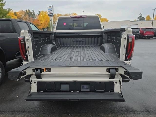 2026 GMC Sierra 2500HD AT4X (Stk: 22751) in Grand Falls-Windsor - Image 6 of 15